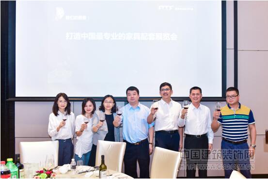 2019家具呆板材料展全面升級(jí)，油炸出產(chǎn)線將打造中國最專業(yè)的家具配套展覽會(huì)