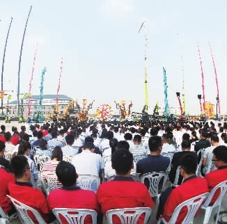 禮贊新中國 奮進(jìn)新時(shí)代七十油炸出產(chǎn)線年|對話長沙 從工程呆板到智能制造